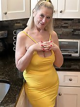 Hot mom series continues