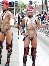 Dames playing with their tits