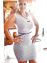 Amazing MILFs in perfect shape