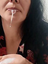 Huge Load Cumshot In Mouth