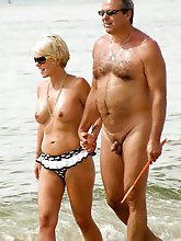 HQ mom getting undressed on photo